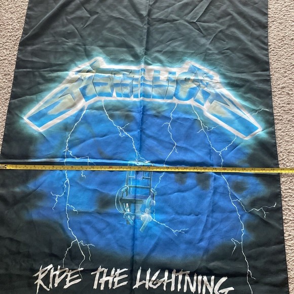 Metallica Ride the Lightning Flag (1994) - Picture 9 of 11